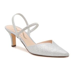 Nina Berit Silver Closed Heels